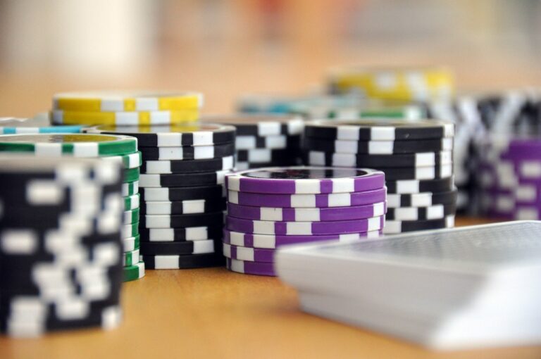 The Casino Boom: Examining the Global Economic Impact of Gambling (2023)